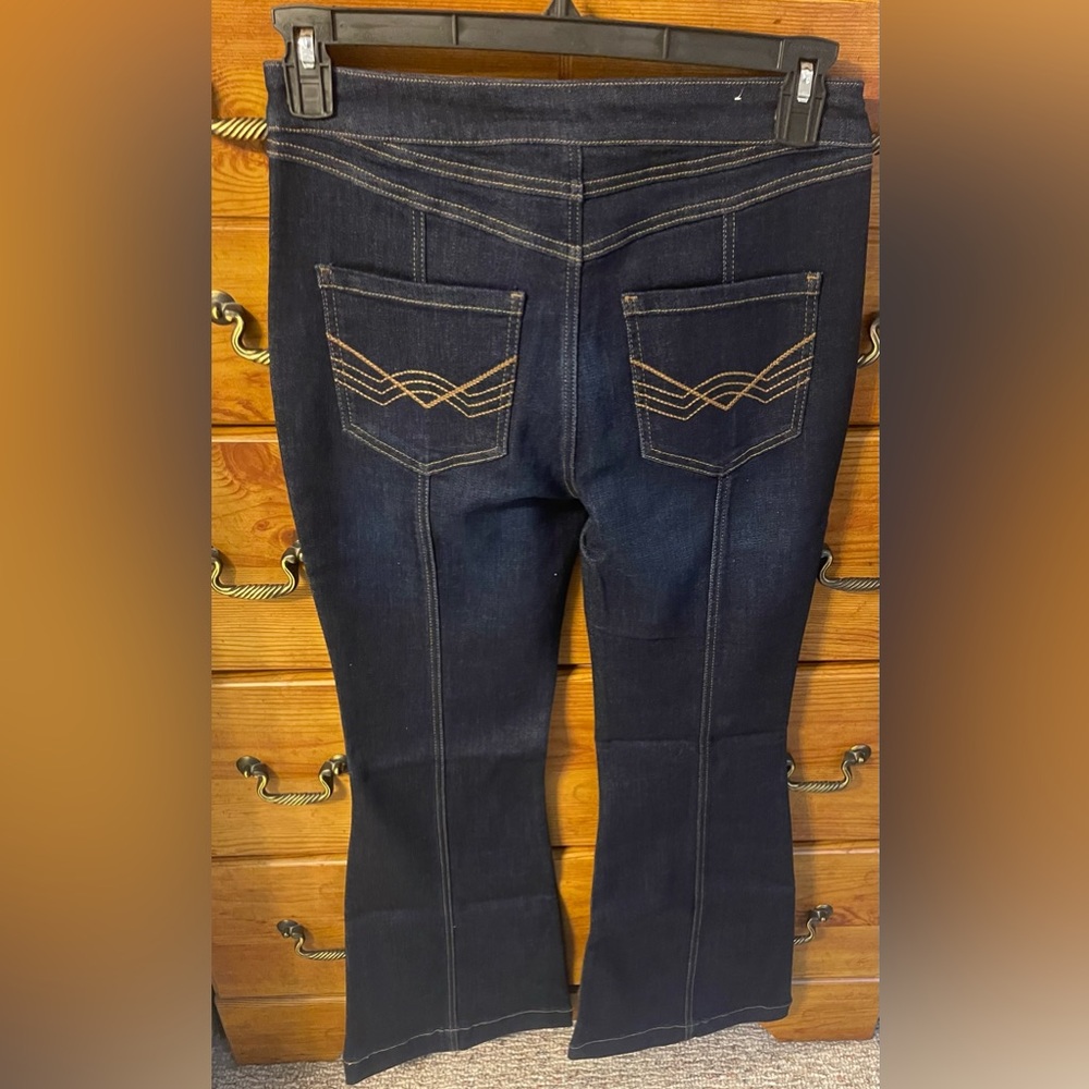 Idyllwind High-Rise Button-Front Flare Jeans - Picture 2 of 4